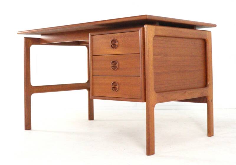 Bureau pour femme Gasvig / GV Møbler - design danois - teck - moderne du milieu du siècle