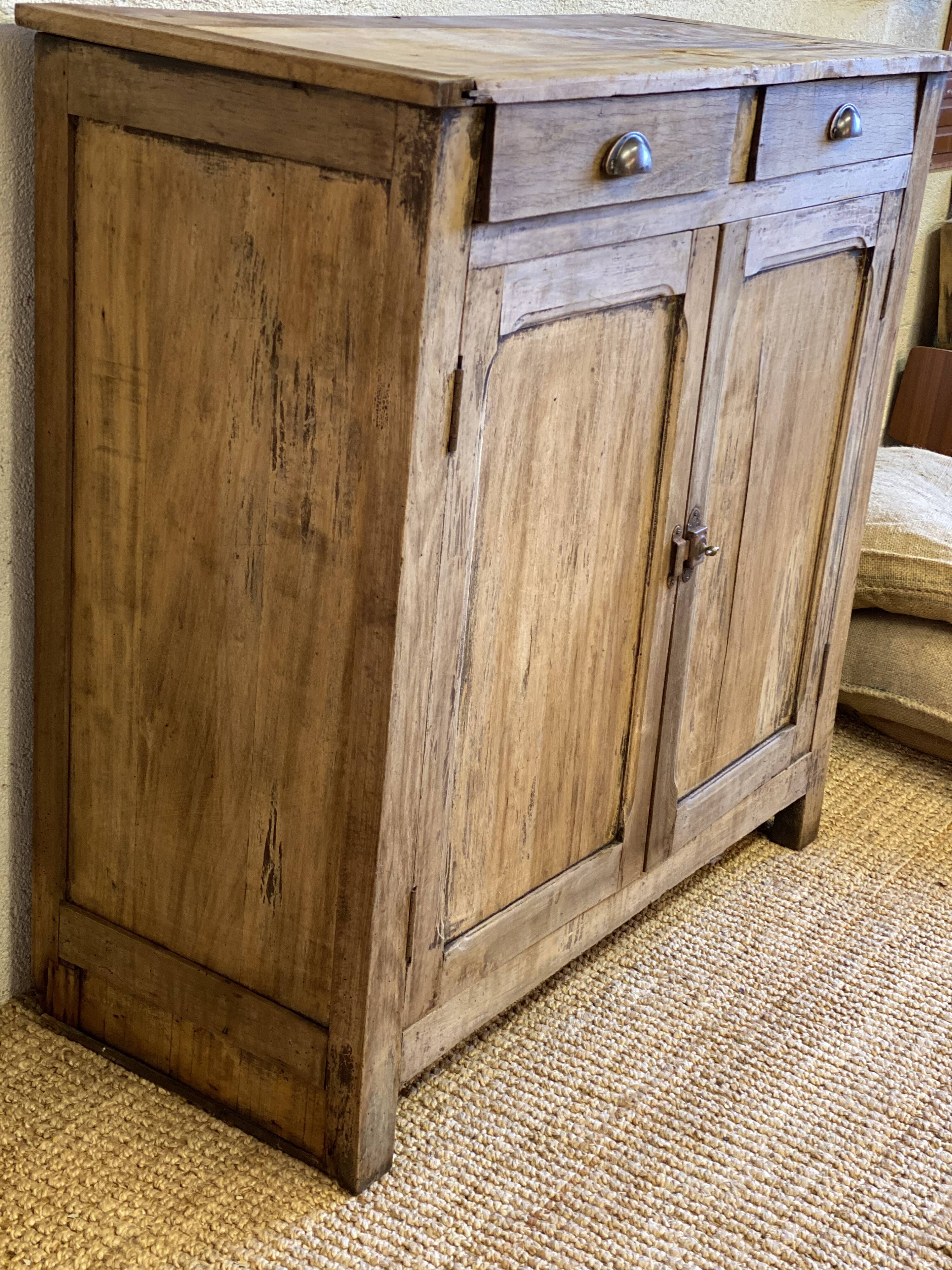 Parisian raw wood buffet