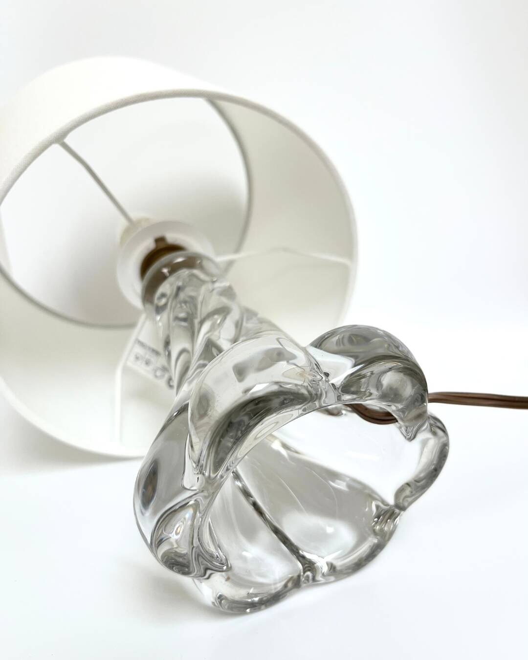 Lampe vintage en verre torsadé – France, années 70