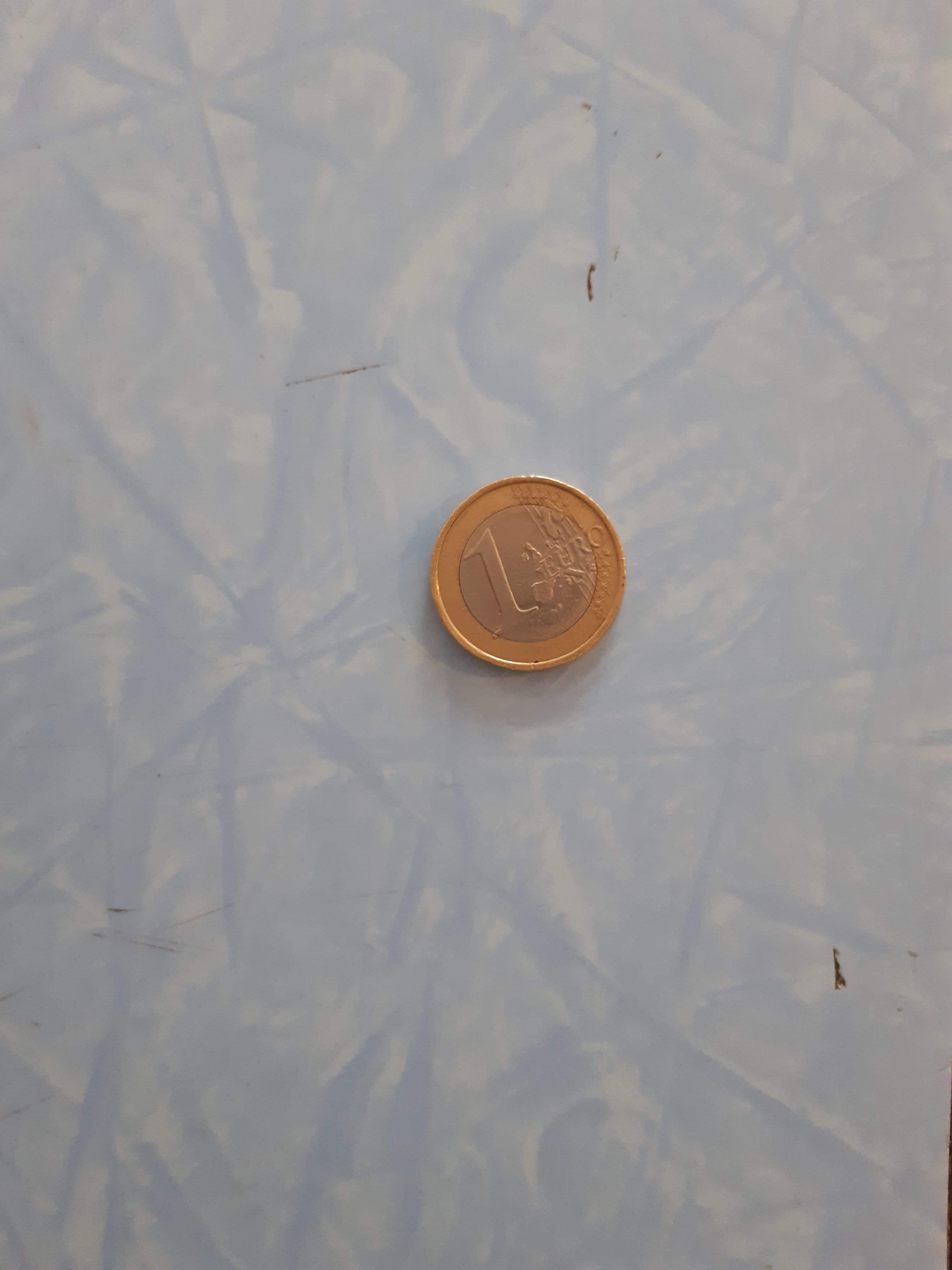 Buffet kitchen low blue formica