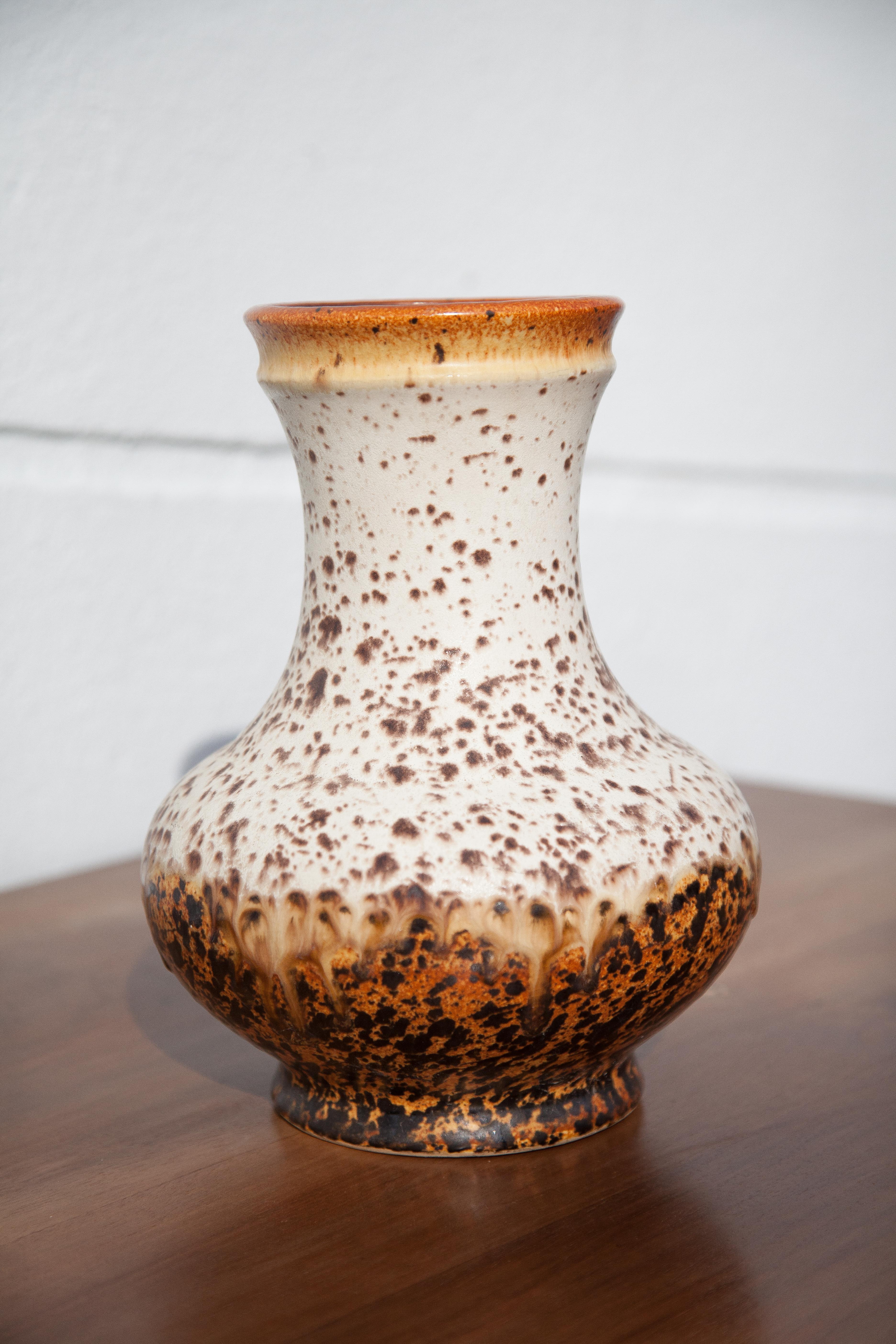 Ceramic vase 528-26 Uebelacker u-keramik, west germany