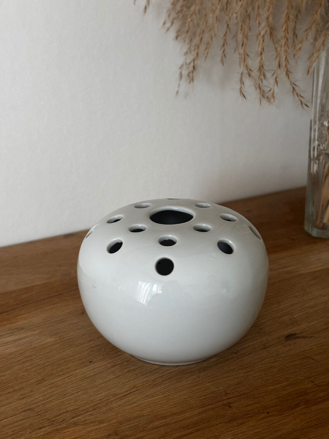 Vintage floral pique in Limoges porcelain