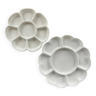 Paire de plats fleurs en porcelaine