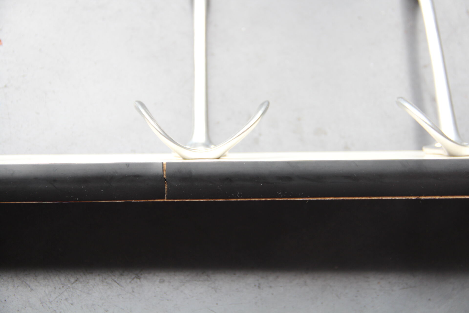 3-pater coat in formica