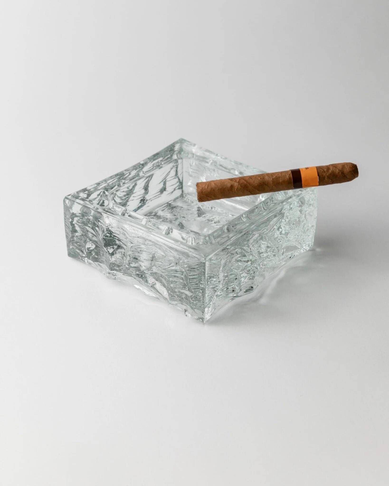Large Vintage Murano Glass Ashtray - Transparent Glass with Ice Texture, Italian 1970s Design