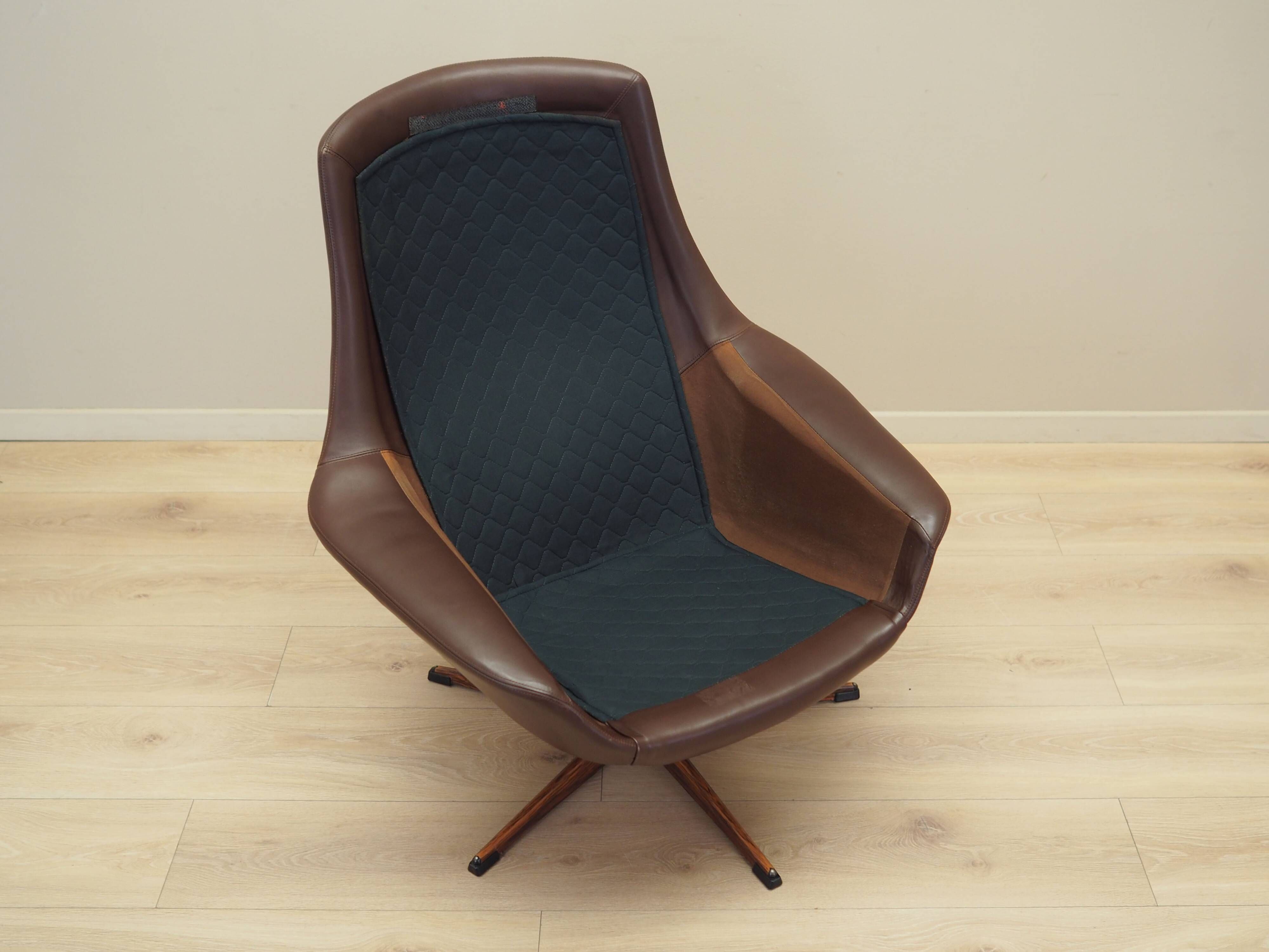 Leather swivel chair, Danish design, 1960s, designer: H.W. Klein, manufactu