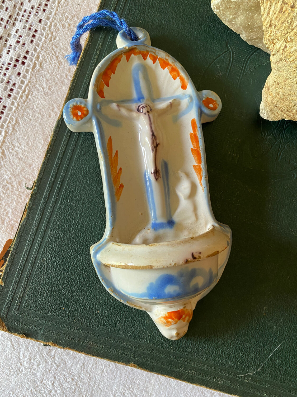 Benitier old faience