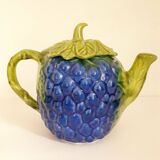 Vintage slip teapot