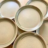 10 flat stoneware plates