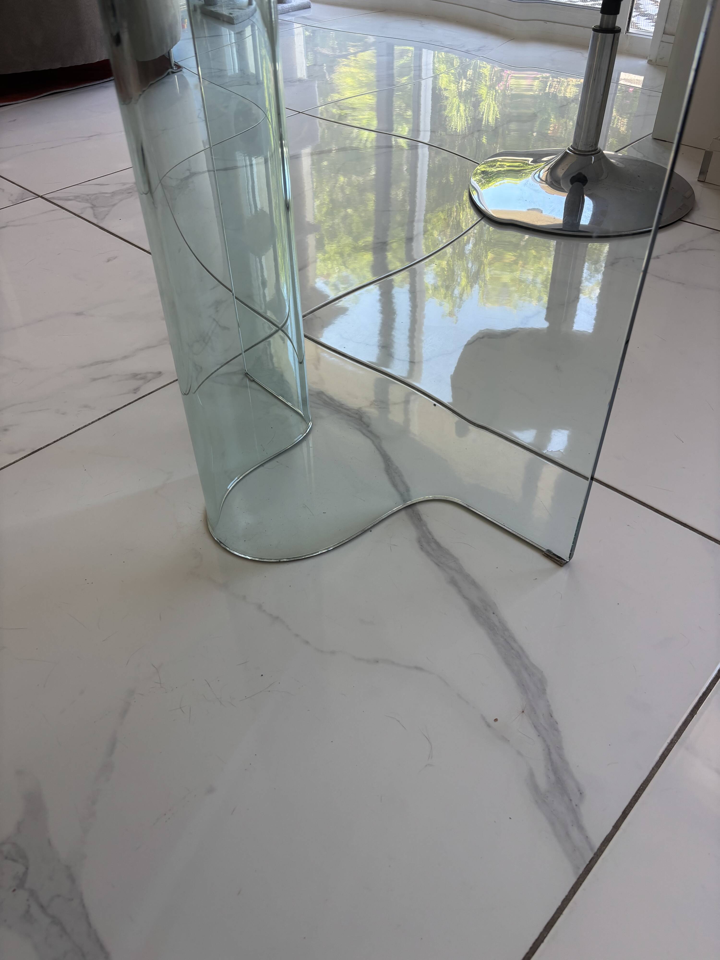 Curved glass dining table Fiam Italia
