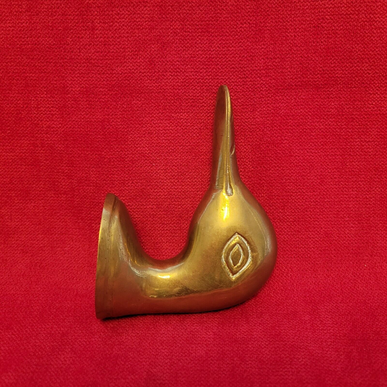Straw hook wall in brass / gold metal carved duck head