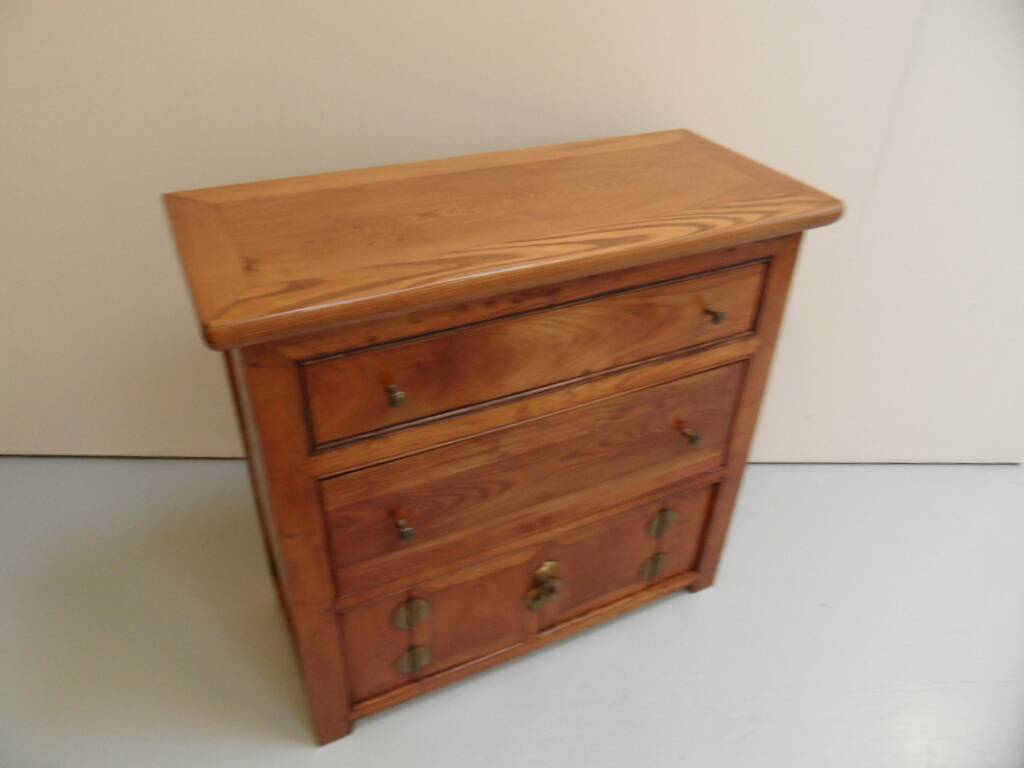 Commode ancienne