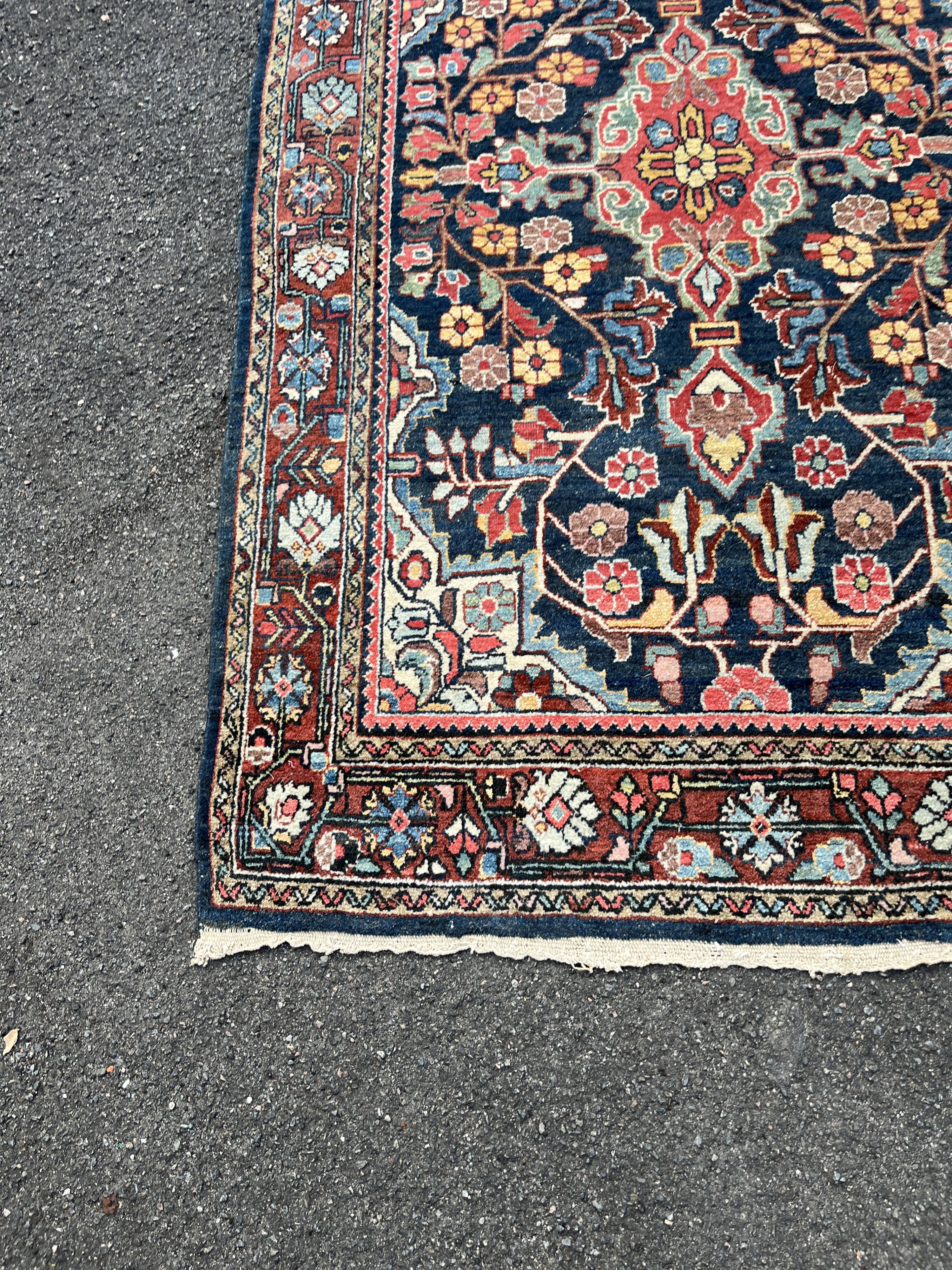Tapis persan noué main – 200 x 125 cm
