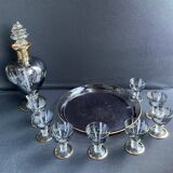 Complete shot service in silver-gray and engraved gold crystal