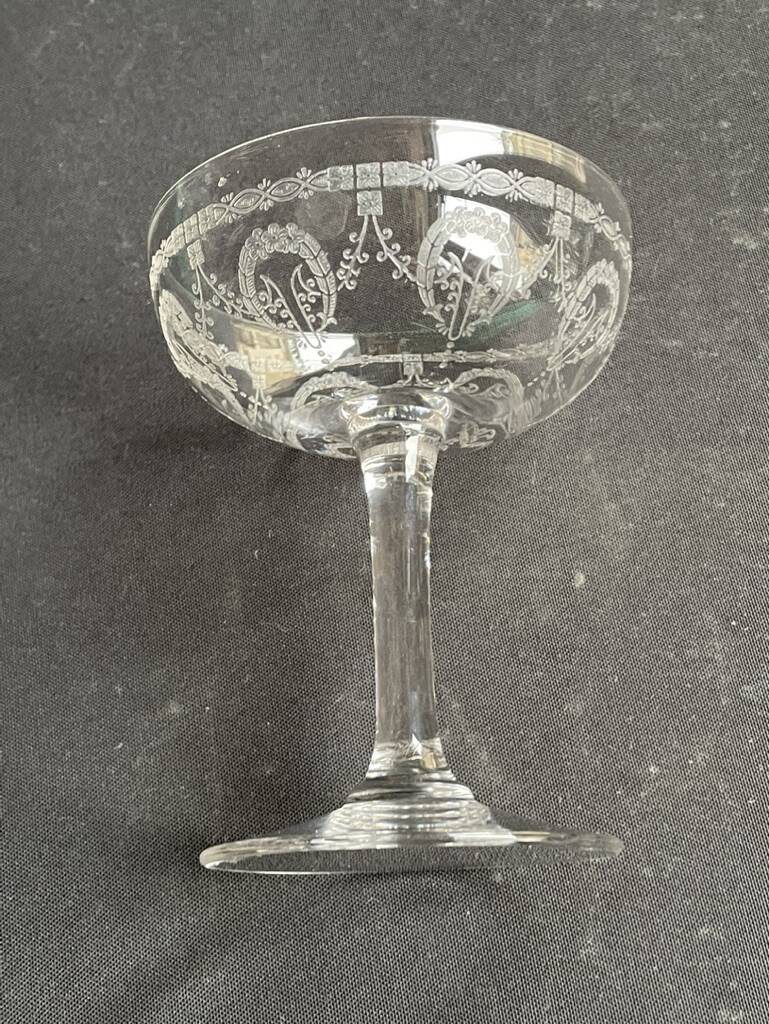 6 Champagne glasses – Saint Louis Christmas service rock crystal engraving 3540