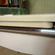 Table en formica vanille vintage
