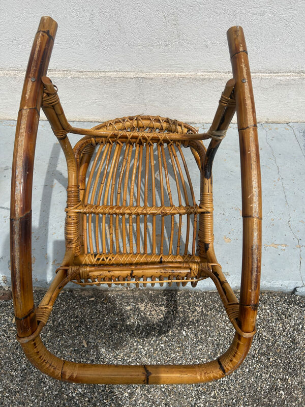 Fauteuil à bascule vintage en rotin – années 60/70