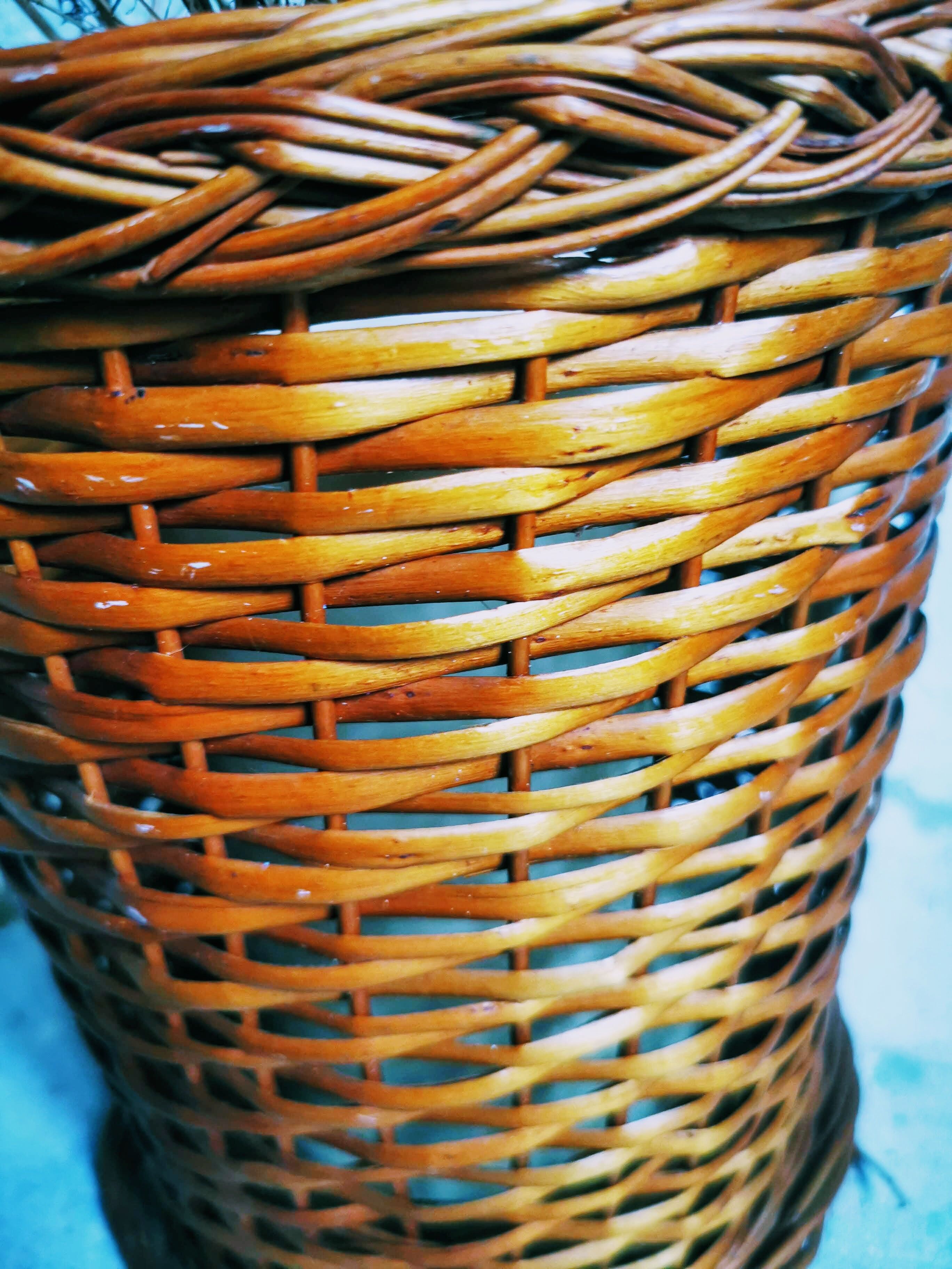 Braided wicker pot cover