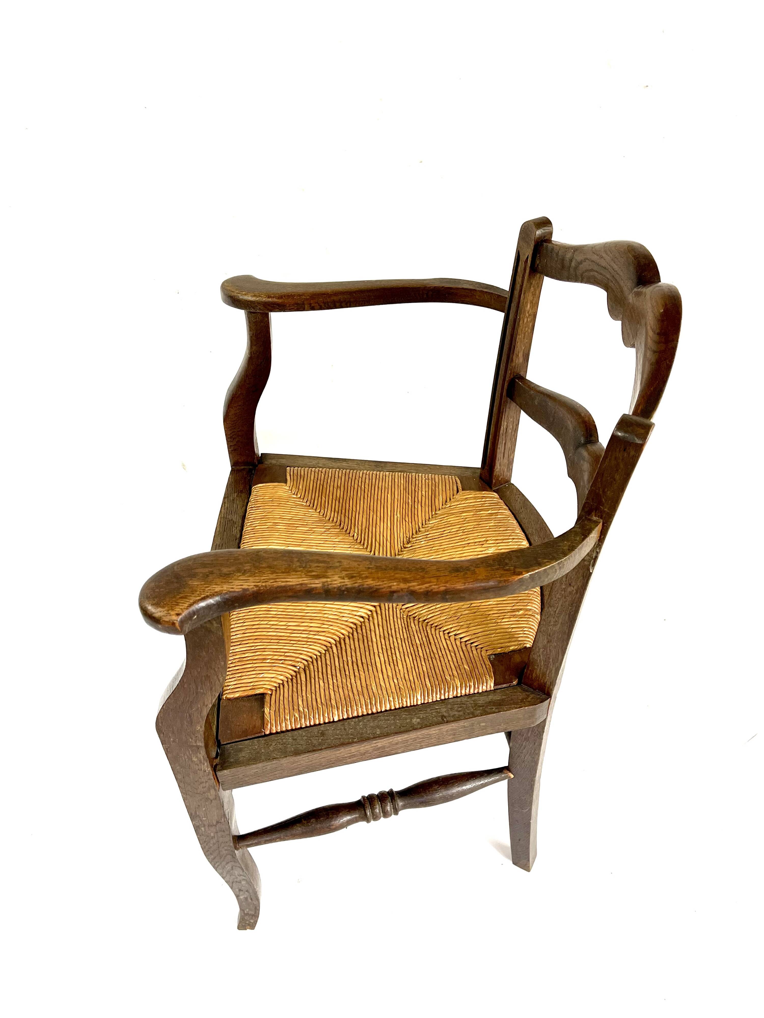 19th century rustic Provencal armchair with straw seat