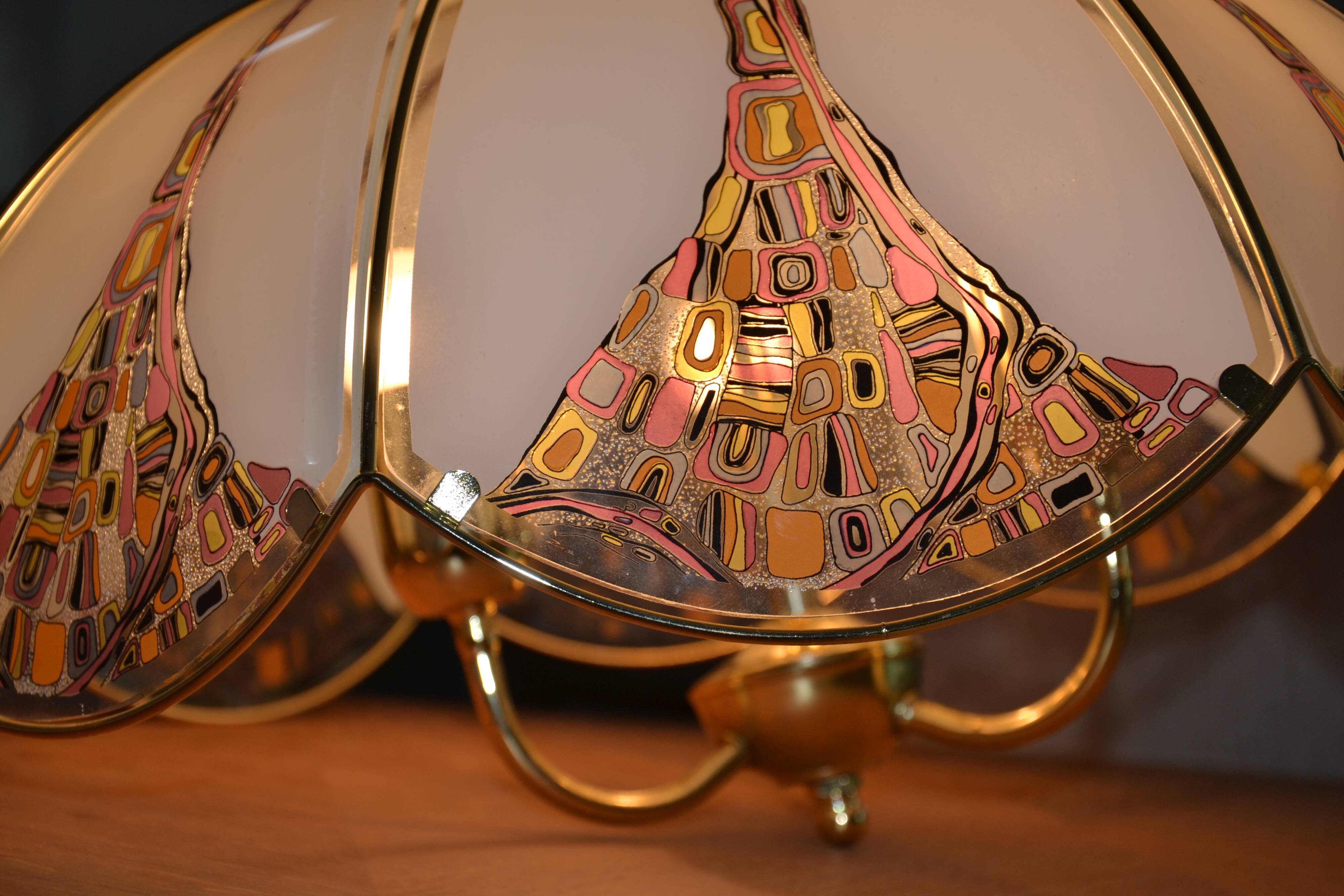 Suspension/lustre verre et laiton des années 80
