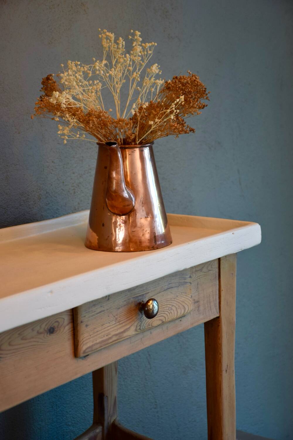 Petite table de ferme d’appoint