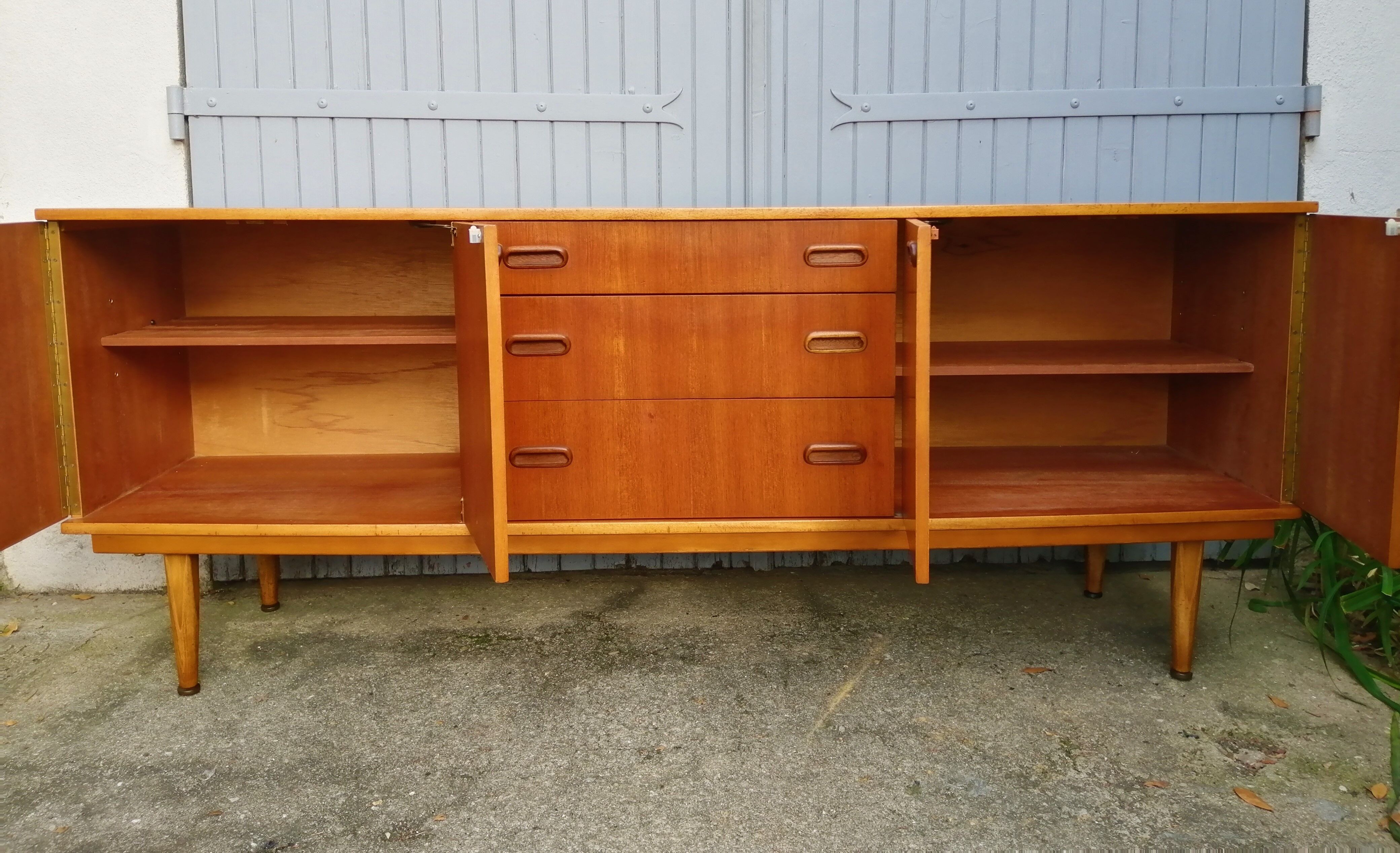 Enfilade en teck des années 60