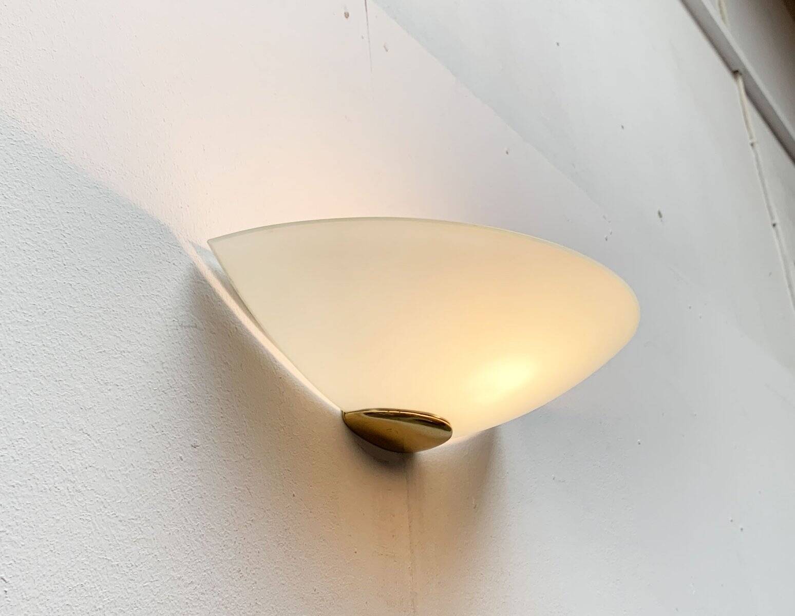 Postmodern vintage glass wall light by Metalarte, 1980s.