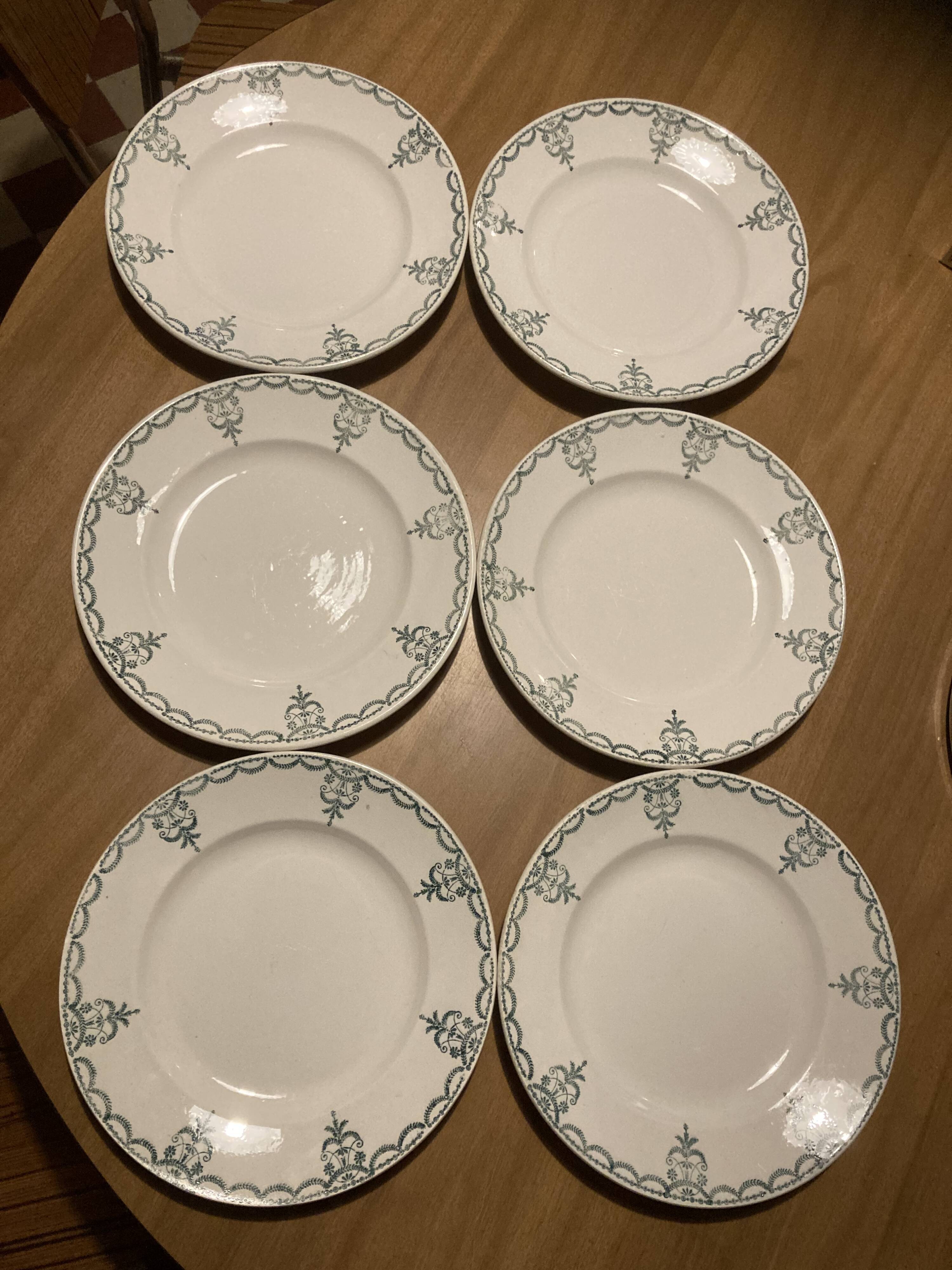 Superb 6 Moulin-des-Loups & Hamage plates