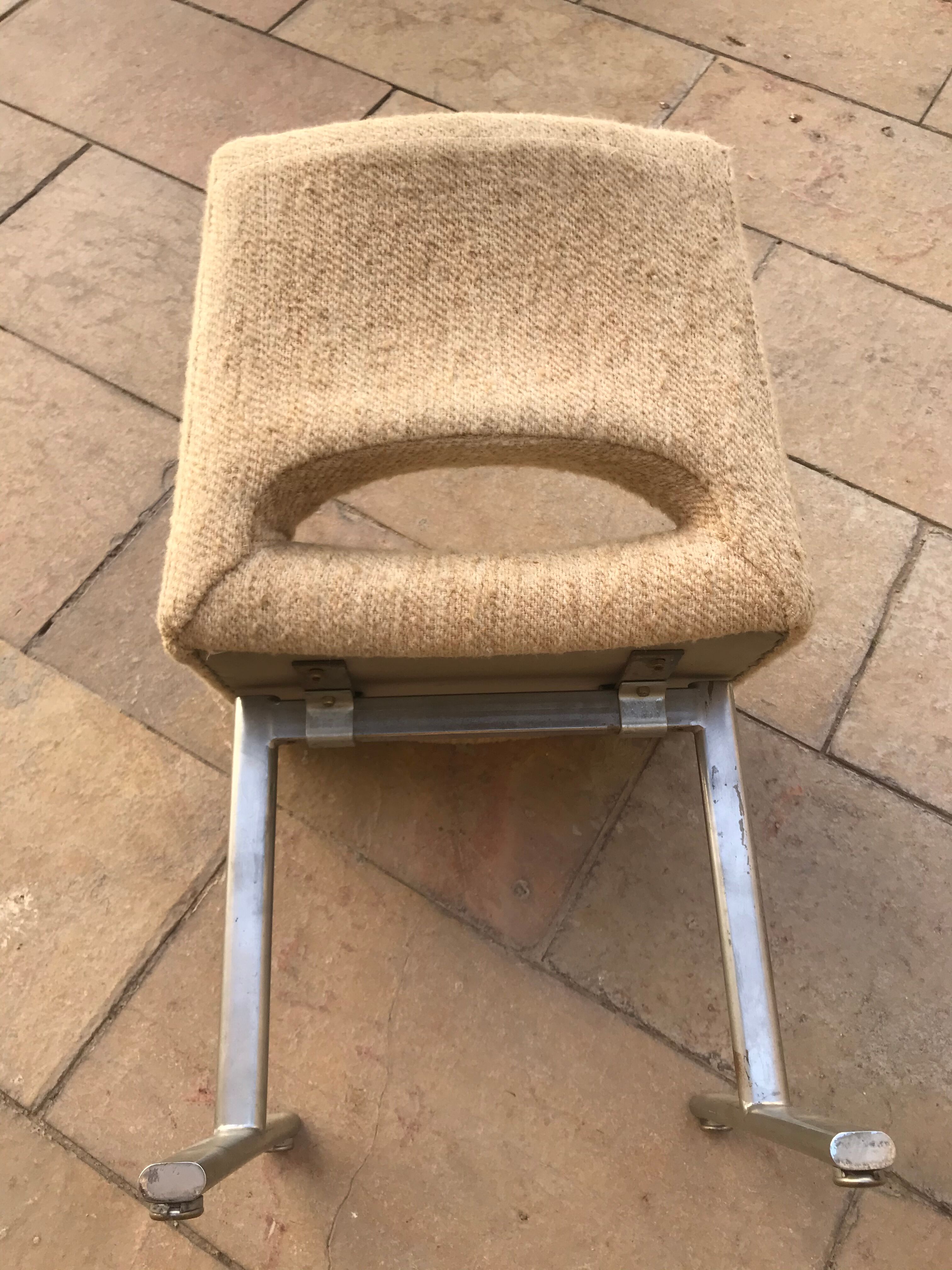 Georges Frydman's 4-chair in beige wool and m for EFA 1960