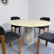 Veined marble round table with central base, Italian design from the 1970s.