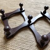 Extendable vintage wall coat rack