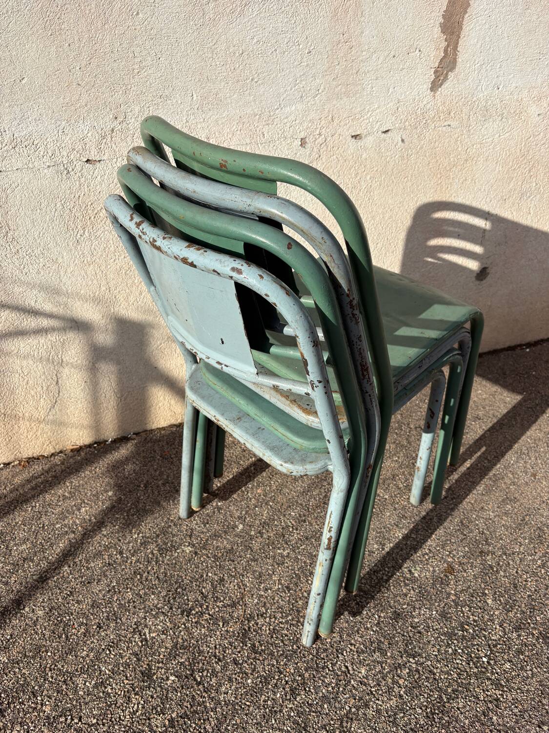 Set of 4 vintage bistro metal chairs