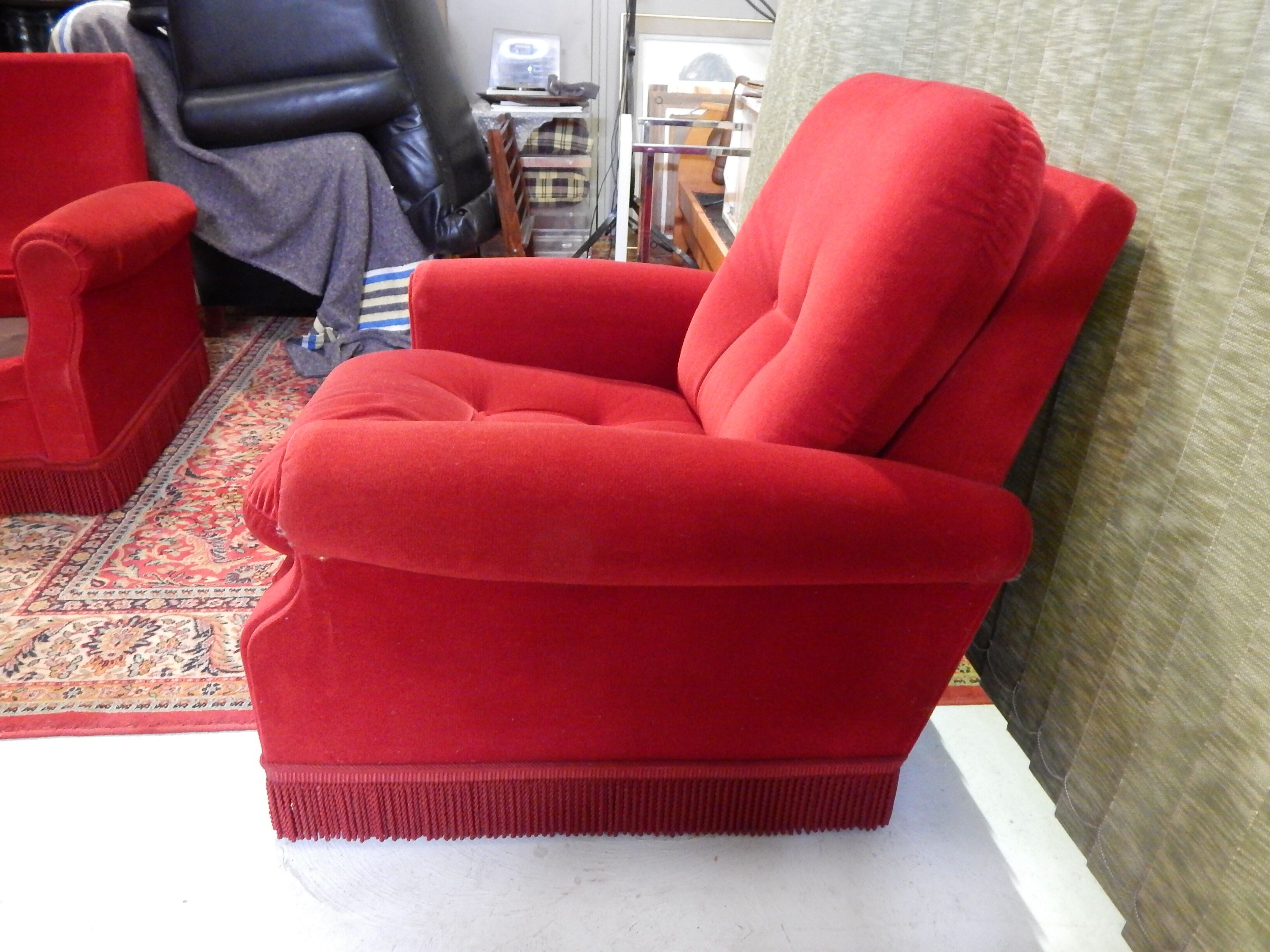 Vintage velvet club chair 50/60