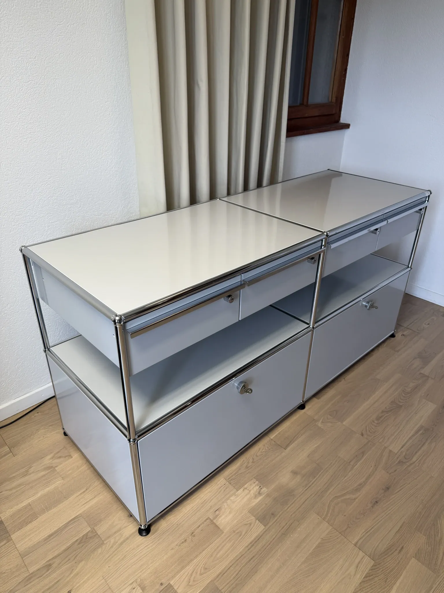 USM Haller Commode in Light Grey