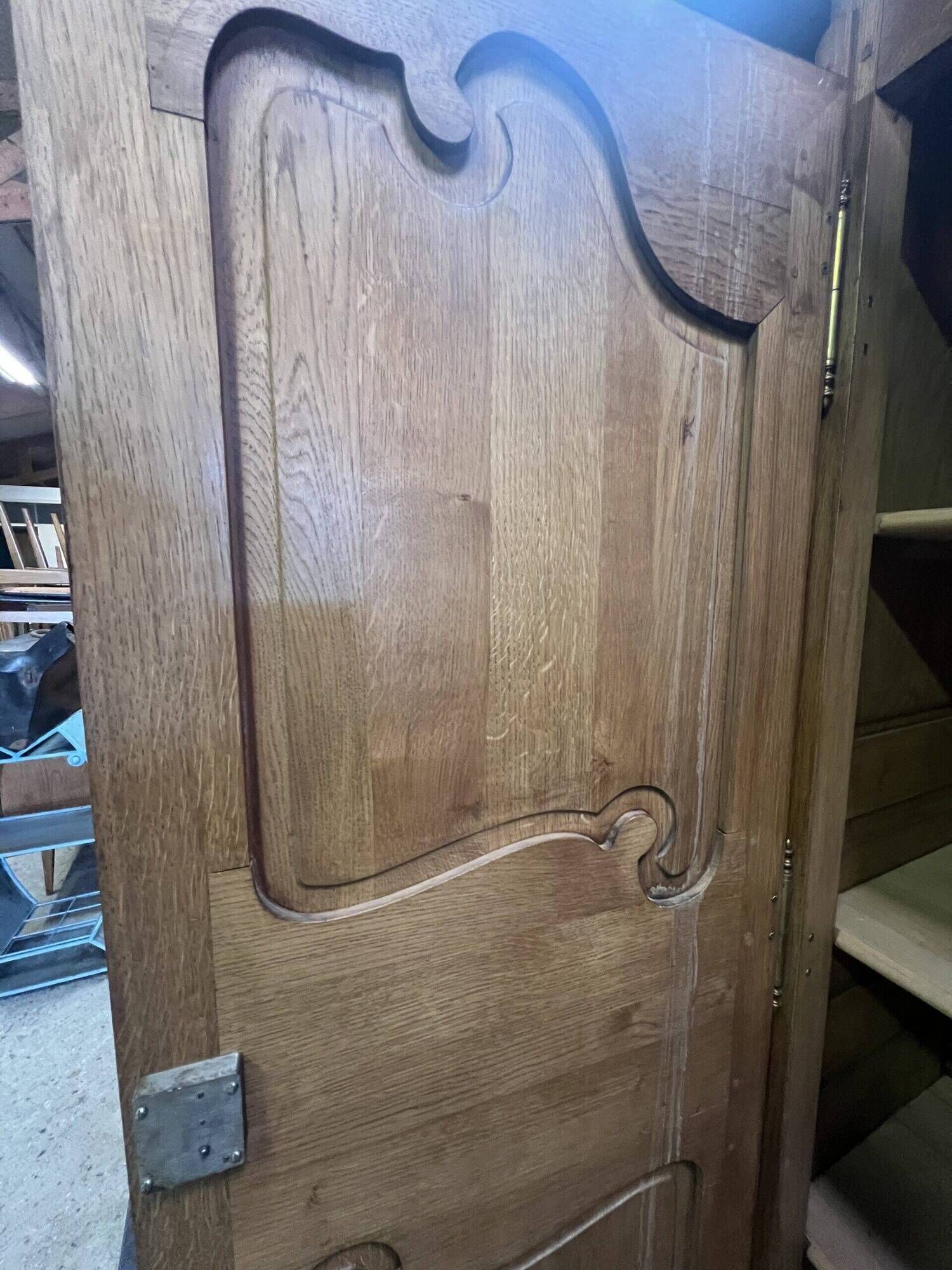 Pair of high-quality solid oak Norman wardrobes, "Cauchoise" model from the 1960s-1970s.