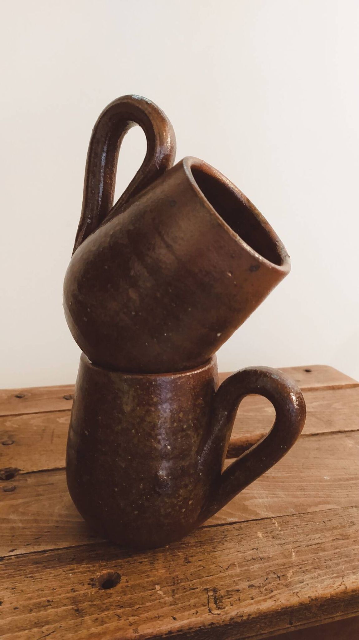 Pair of large mugs in pyrite stoneware