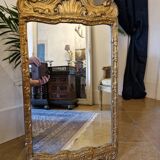 Miroir en bois doré