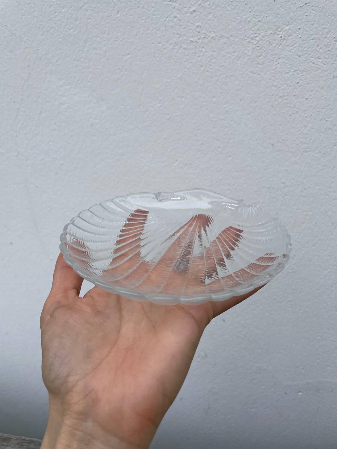Vintage glass shell bowl
