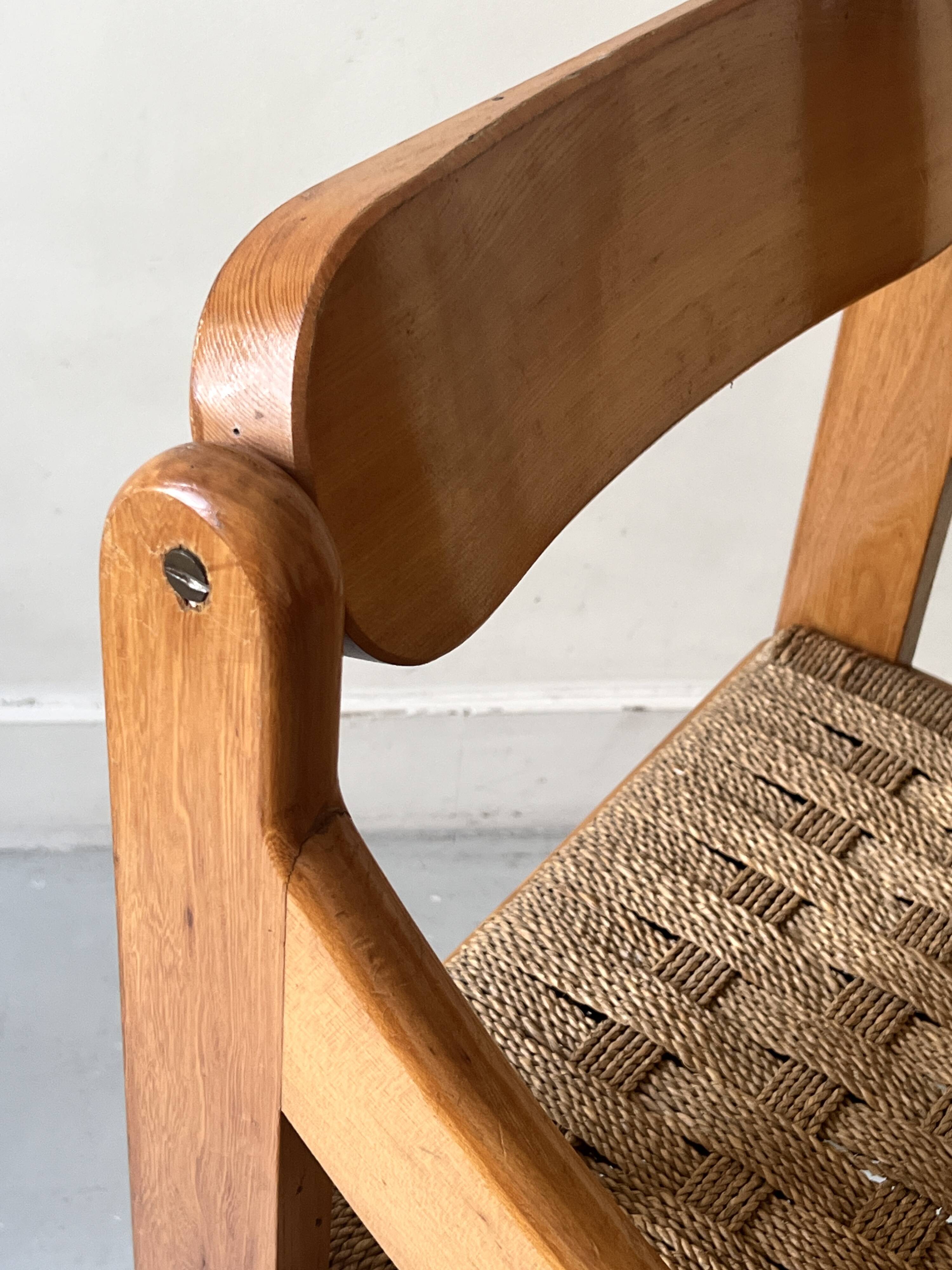 Chaise scandinave vintage en orme et corde tressée, design 1950