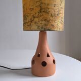 Openwork terracotta table lamp