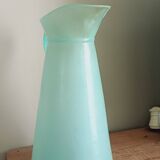 Broc en verre vert d'eau, années 70