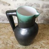Gilbert and Denise Orlat ceramic pitcher in Ébreuil