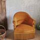 Pretty toad chair