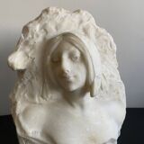 Marble sculpture representing La Vallière 20th century by J. Morrini