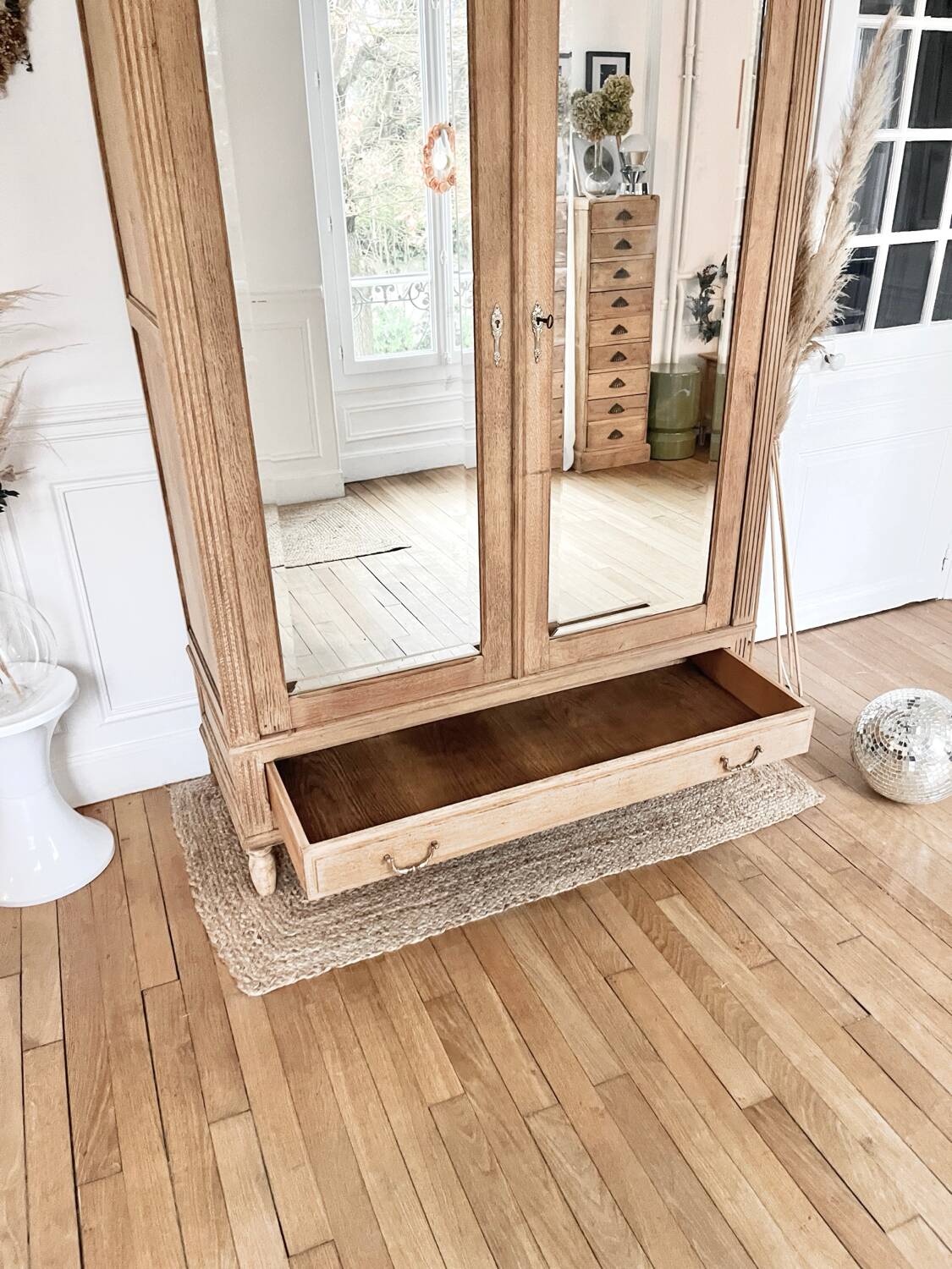 Classic Parisian wardrobe