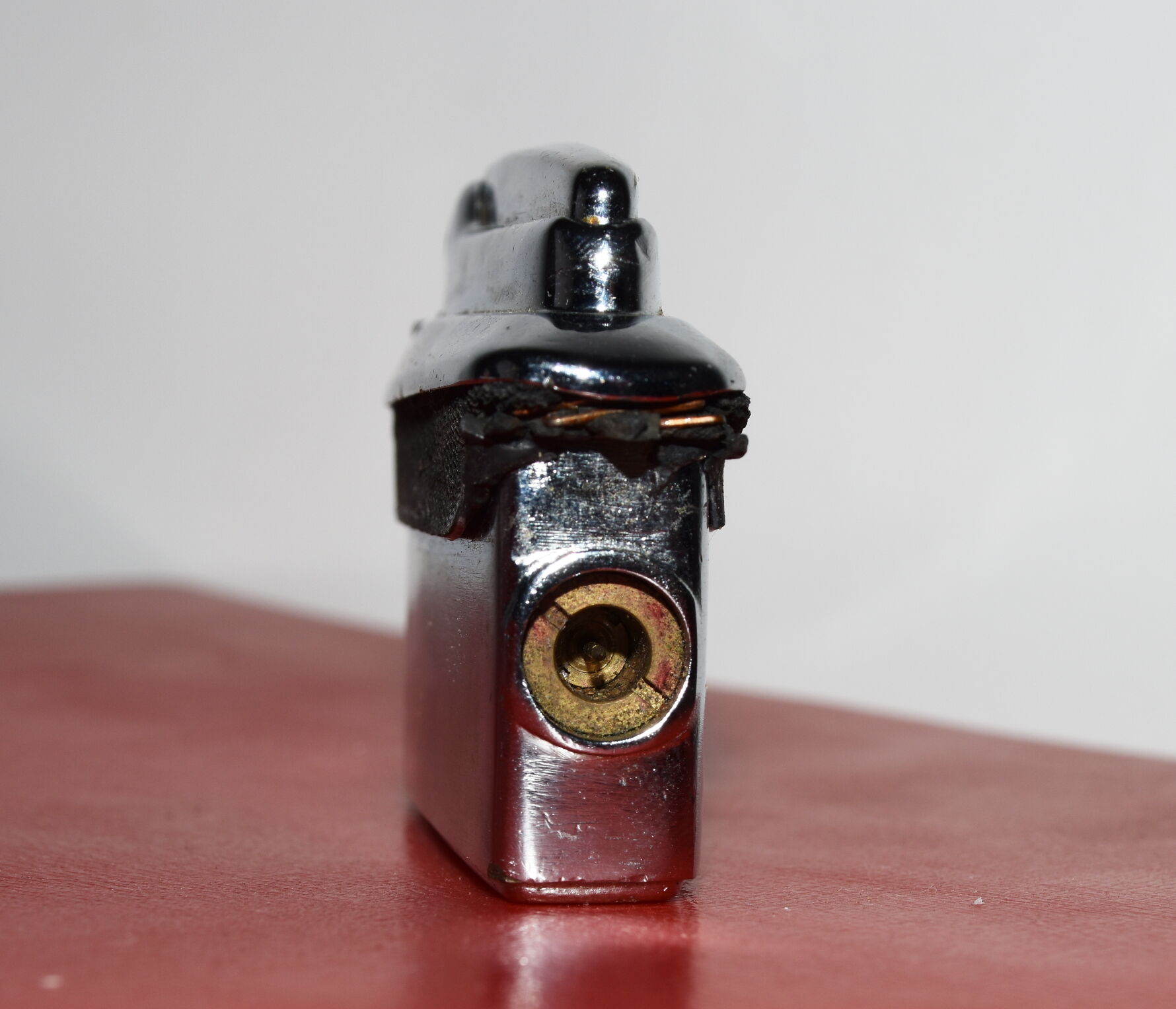 Briquet de table Ronson et son étui