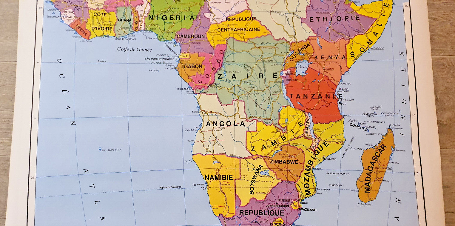 School wall poster Africa physical/political 140 cm x 97 cm brand soral