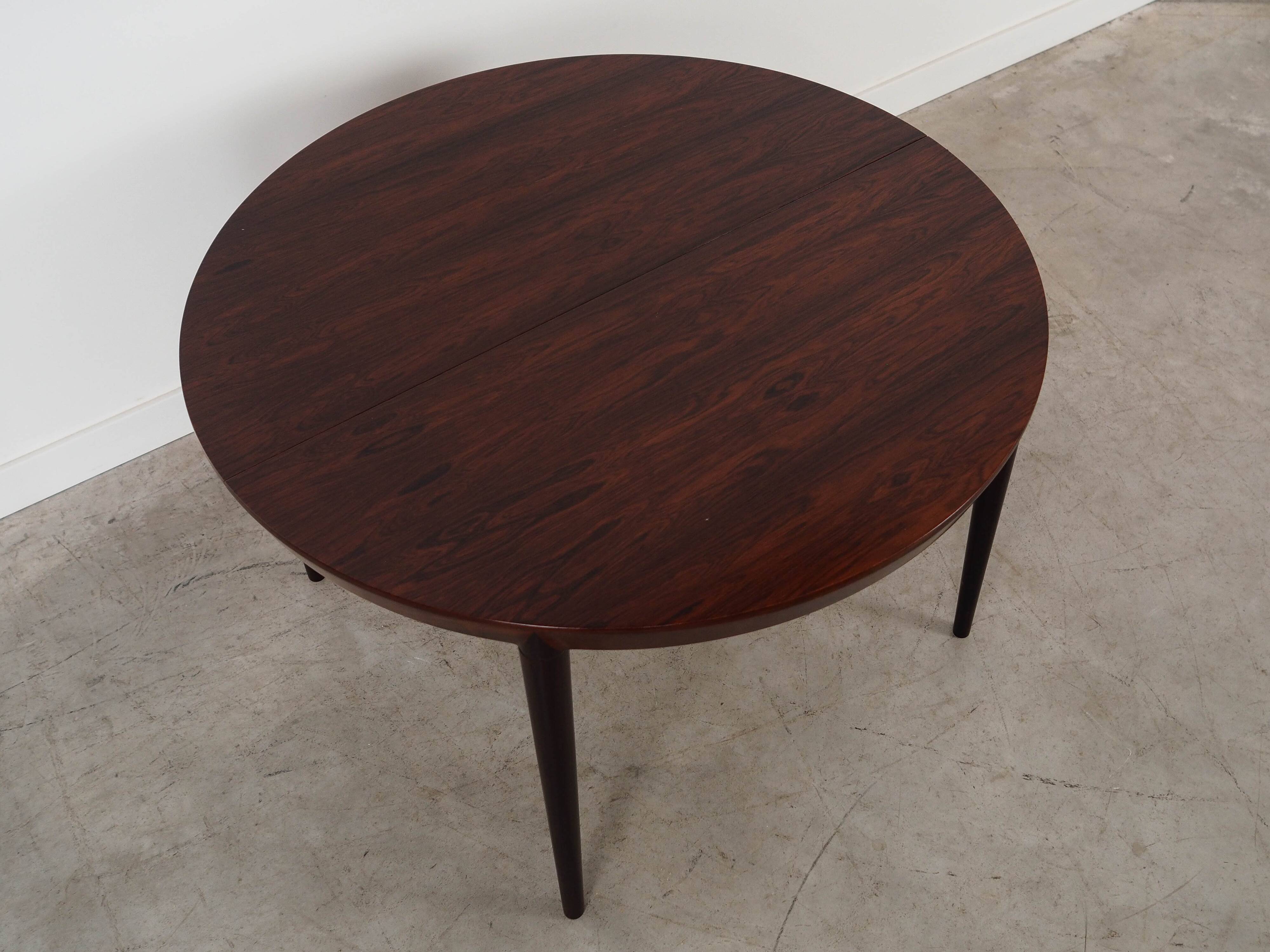 Round rosewood table, Danish design, 1960s, designer: Severin Hansen