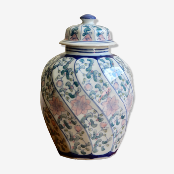 Chinese ginger flower pattern pot