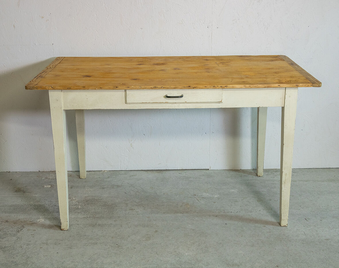 Table en bois